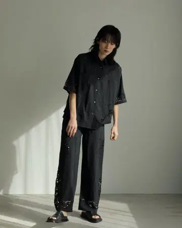 아누케 컷워크 레이스 셔츠 레이스 팬츠 36