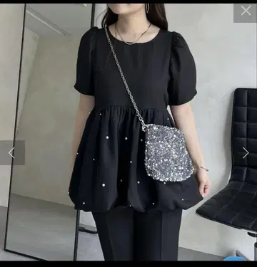 랜덤 펄 밑단 벌룬 페플럼 블라우스