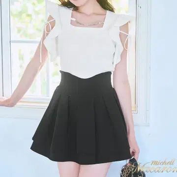 미셸 마카롱 S 사이즈 슬림 레그 스커트 슬림한 다리 블랙