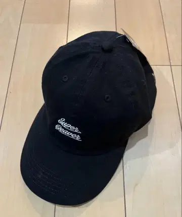 SUPERBEAVER 블랙 캡 모자