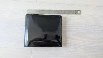 TAKEO KIKUCHI 두겹 지갑 천연 가죽 블랙
