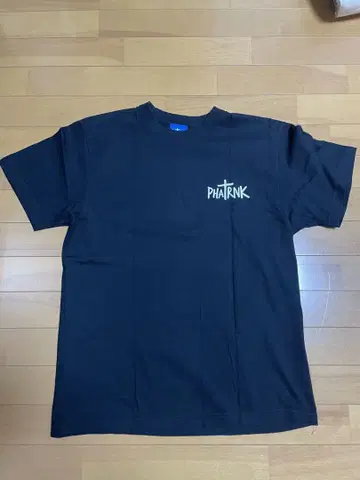 phatrnk 로고 티셔츠