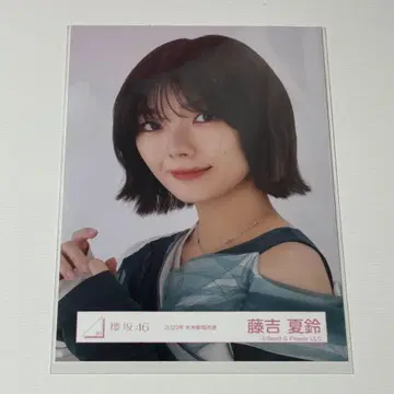사쿠라자카46 후지요시 카린 브로마이드 2023년 연말 가창 의상