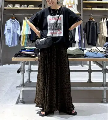 이번 시즌 니코앤드 애니멀 프린트 스커트 레오파드 무늬