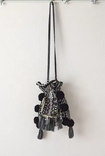 복조리 숄더백