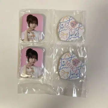 ILLIT 에니마이 복권 모카 캔뱃지 2개 세트