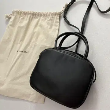 마이 위크니스 스카라 백 블랙
