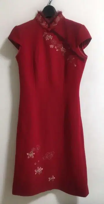 차이나 드레스 울 미사용 자수 M 레드