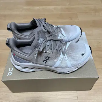 On Cloudsurfer Trail WP 7.5W 그레이