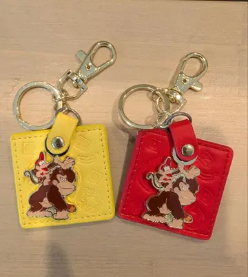 USJ 파크 방문객 한정 돈키 콩 키링 빨간색과 노랑 세트