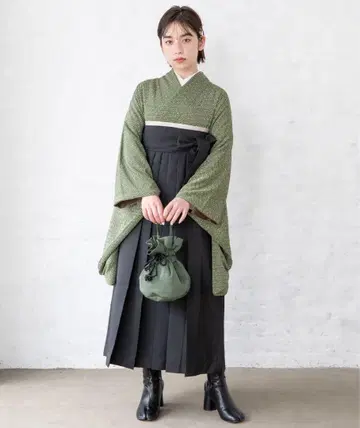 그린 컬러 긴팔 하카마 스타일