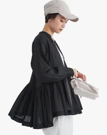 그린 라벨 릴랙싱 결론 시리즈 사방으로 예쁜 블라우스 블랙