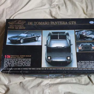 De Tomaso Pantera GTS 1/24 프라모델 키트, 미사용