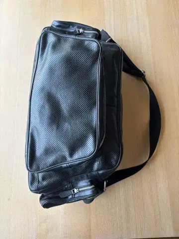 자라 블랙 가죽 숄더백