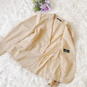 Aquascutum 아쿠아 스큐텀 테일러드 자켓 베이지 얇은 소재