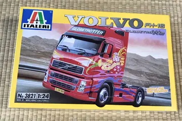 이탈리리 볼보 FH-16 글로버트러터 1:24