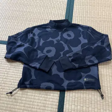 아디다스 마리메꼬