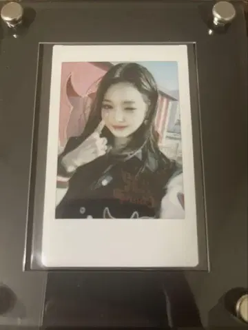 IVE 한정판 폴라로이드