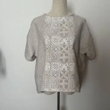 미나 페르호넨 forest tile 턱 풀오버