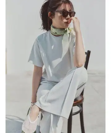 새상품급 미라 오웬 트위스트 디테일 팬츠 셋업
