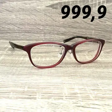 999.9 안경