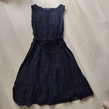 M'S GRACY 슬리브리스 컷 레이스 원피스 36 사이즈 블랙