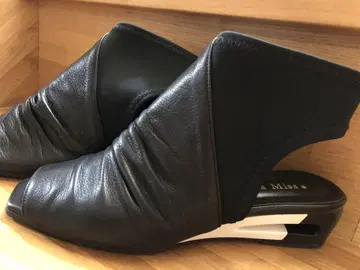 Dona Miss 블랙 뮬 5cm 힐
