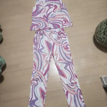 Anne Coquine 마블 패턴 셋업