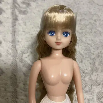 금발 파랑 눈 리카짱 인형 본체