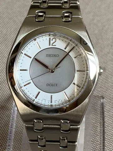 세이코 손목시계 돌체 솔라 쿼츠 정크