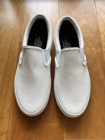 VANS 화이트 슬립온