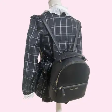 Maison de FLEUR 블랙 리본 백팩 M 사이즈