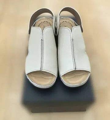 팬지 샌들 백 스트랩 2way 항균 쿠션 L 아이보리