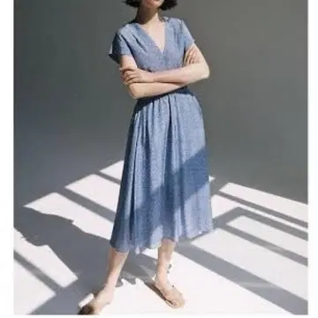 SOULEIADO 솔레이아도 레이온 실크 플라워 프린트 원피스