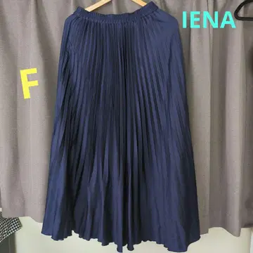 IENA 네이비 플리츠 스커트 F 사이즈