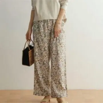 어반 리서치 도어스 플라워 프린트 이지 팬츠