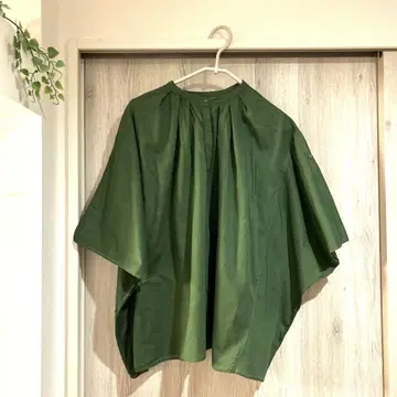 어반 리서치 도어스 코튼 보일 턱 와이드 블라우스