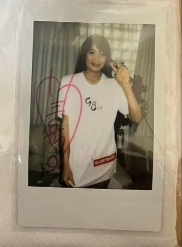 미타케 유나 친필 사인 폴라로이드 & 티셔츠