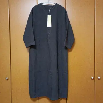 나카가와 마사시치 상점 두꺼운 원단 린넨 버튼 원피스, 검정