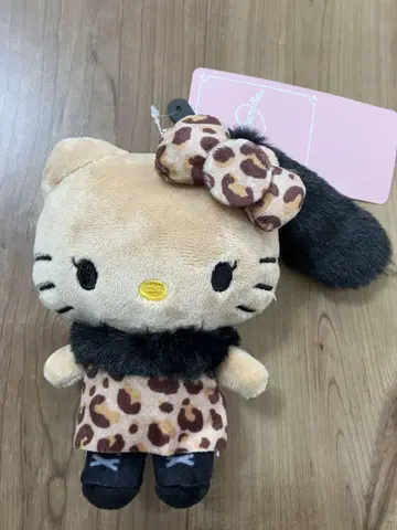 아베일 Avail 마스코트 참 일광화상 키티 레오파드 무늬 레트로