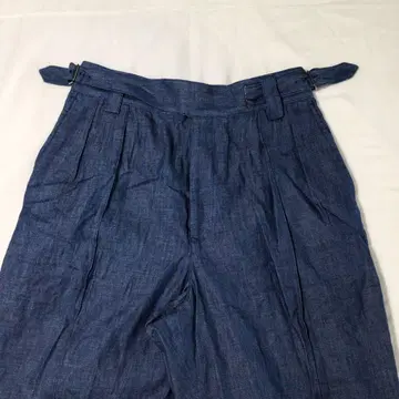 미사용 소프트 하이픈 BELTED PIN TUCK 팬츠 03