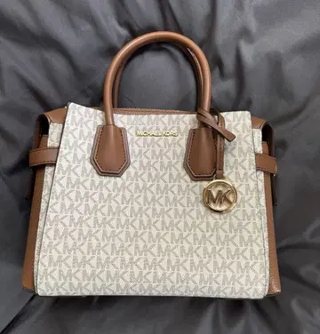 MICHEAL KORS 백