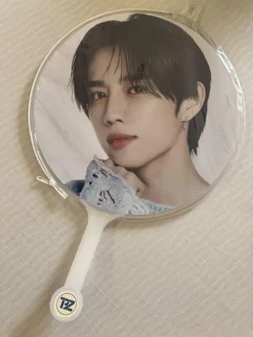 THE BOYZ 선우 부채 제네콘