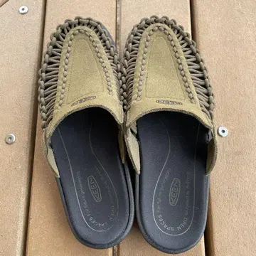 KEEN(킨) 샌들 유니크 2 슬라이드 26cm 카키