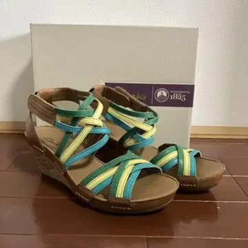 Clarks 클락스 샌들 Caslynn Reeae 캐슬린 리스