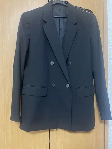 블랙 더블 브레스트 테일러드 자켓