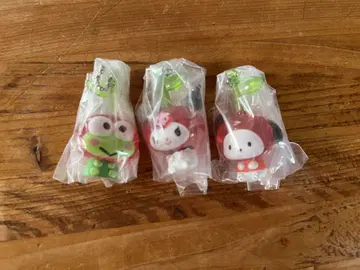 산리오 캐릭터즈 나카요시 사쿠라노 스윙 쿠로미 포차코 케로피