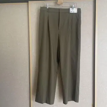 유니클로 턱 와이드 팬츠 2XL 올리브