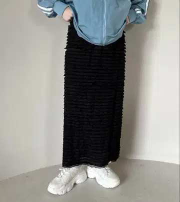 렙심 프릴 티어드 스커트 블랙