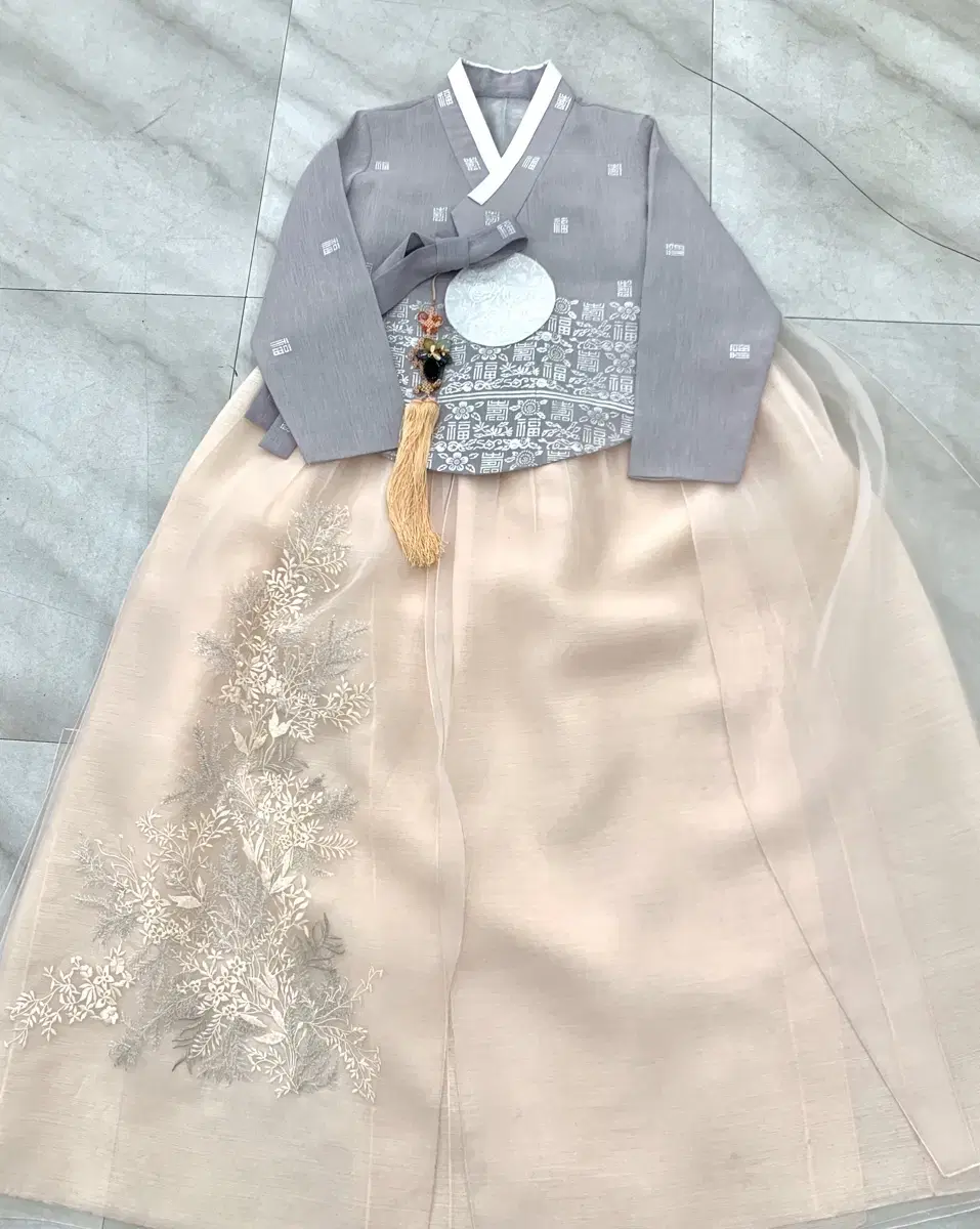 <Silver Foil Dangui + Tassel Embroidered Skirt + Norigae> Women's Hanbok, Ladies' Hanbok